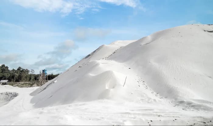 Silica Sand